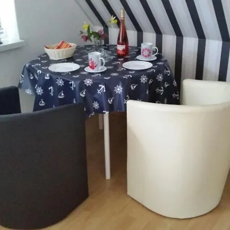 Ferienzimmer Fur 2 Direkt Am Meer *